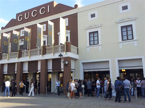 gucci wholesale italy|is there a gucci outlet.